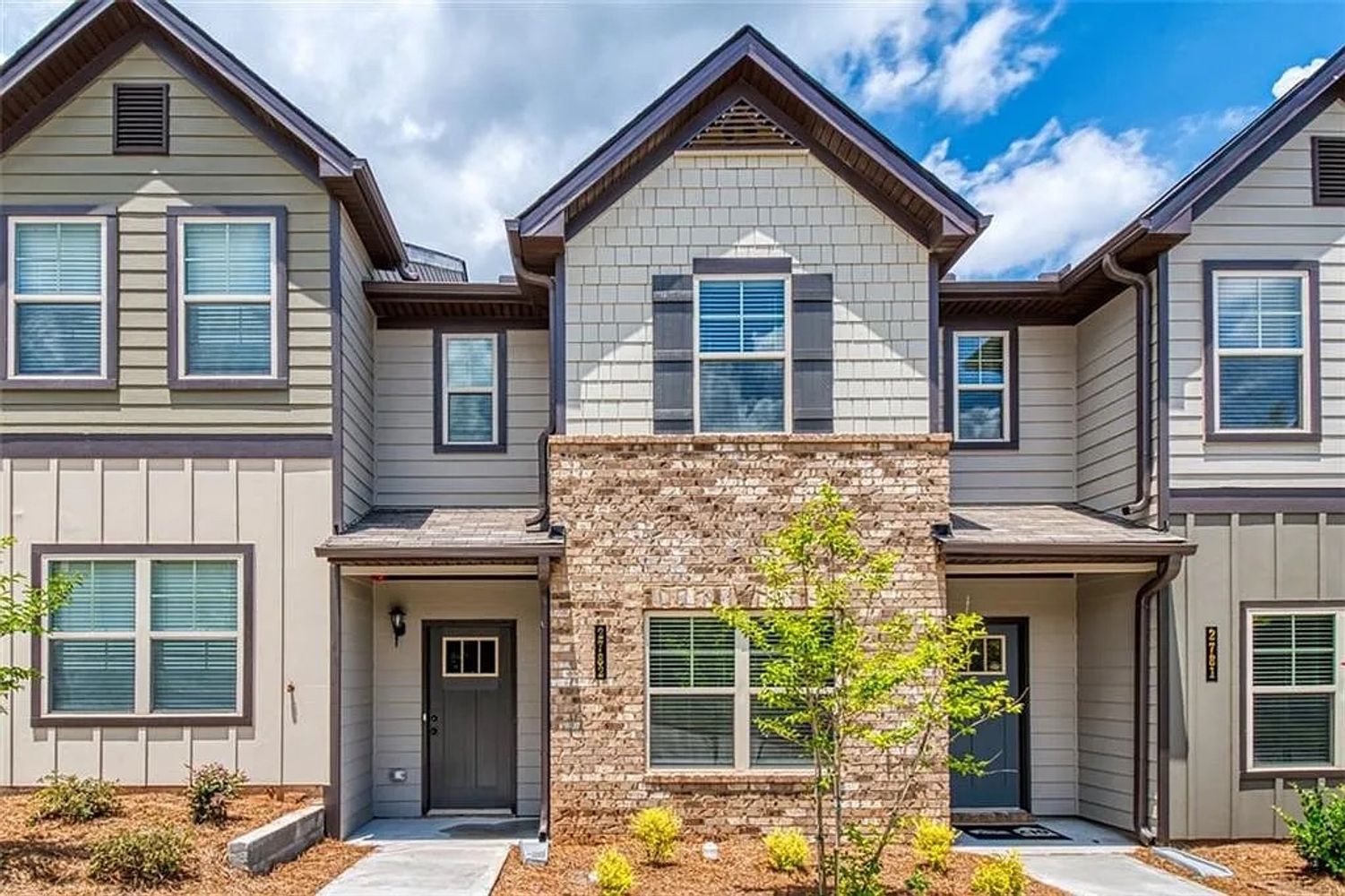 Bayrose Cir, East Point GA 30344 on Alcove