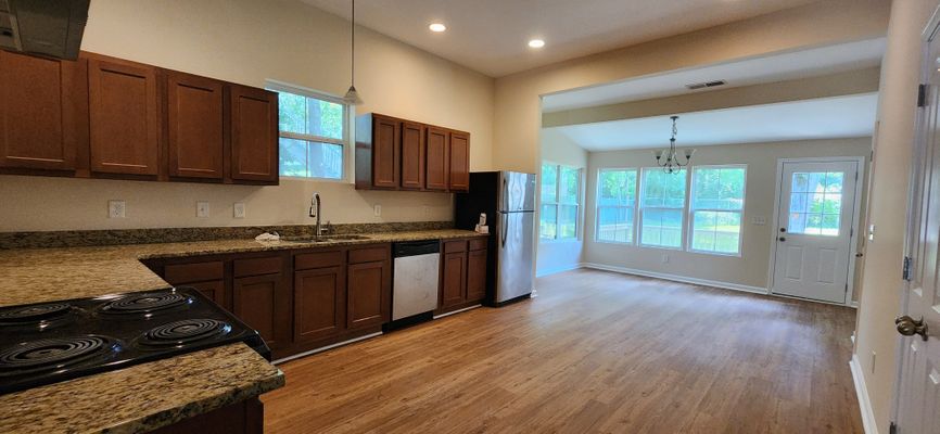 Bolton Rd Nw listing photo