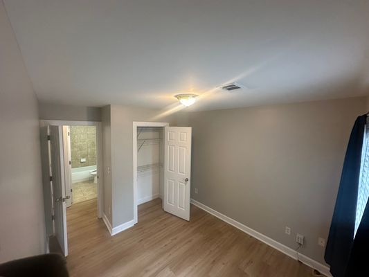 Godfrey Dr Nw listing photo