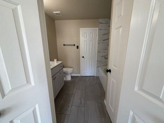 Oceanside Dr listing photo