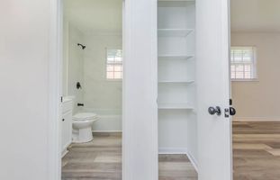 Greenbriar Rd, Greensboro NC 27455 on Alcove