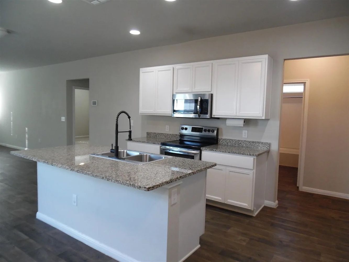 Independence Ave, Liberty Hill TX 78642 on Alcove