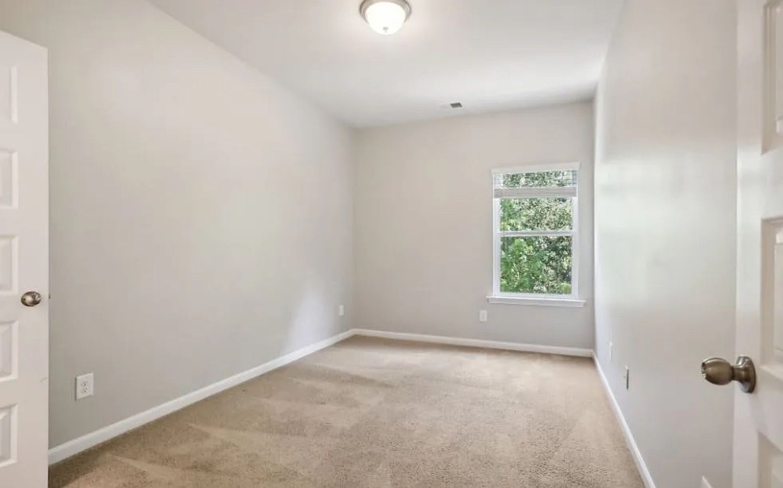 Estes Dr, Atlanta GA 30349 on Alcove