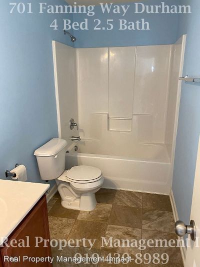 Fanning Way, Durham, NC listing photo