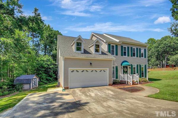 Daingerfield Dr listing photo