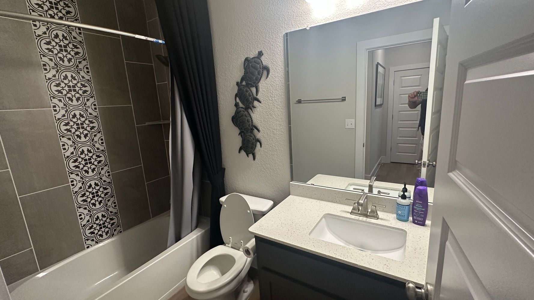 Co-living rooms at Craven Hill Ln, Leander TX 78641 on Alcove