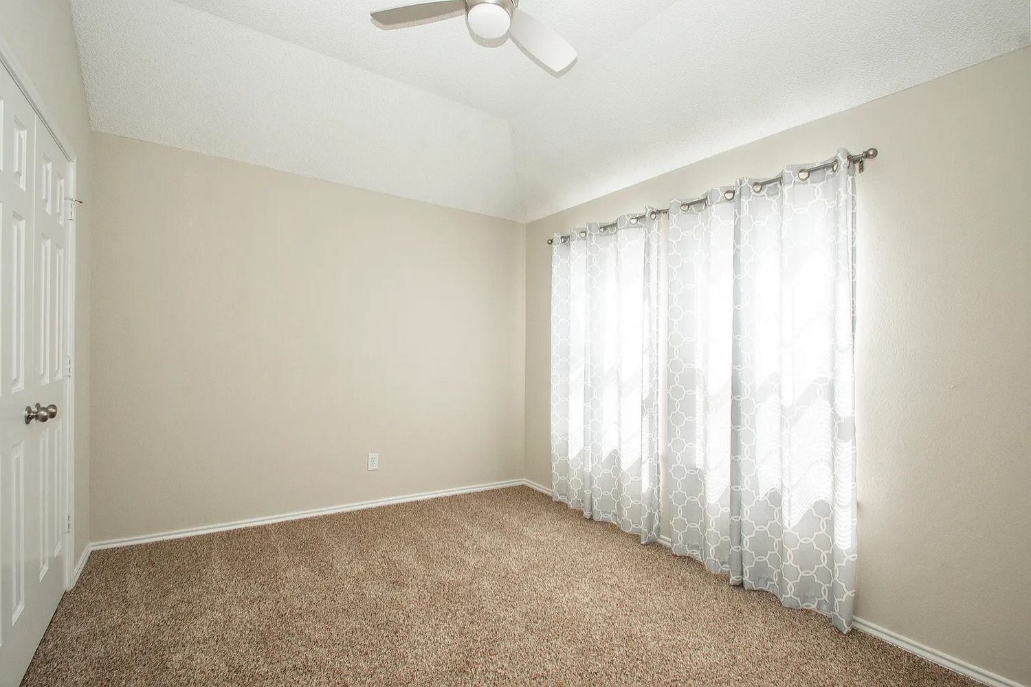 Kentshire Cir, Plano TX 75025 on Alcove