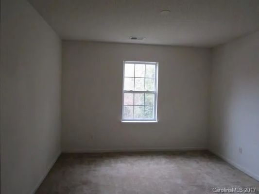 Petrea Ln, Charlotte, NC listing photo