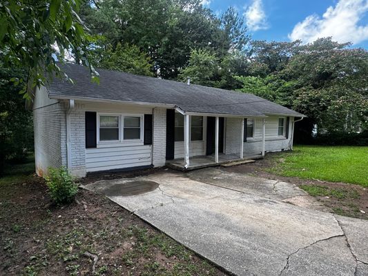 Jeb Stuart Dr listing photo