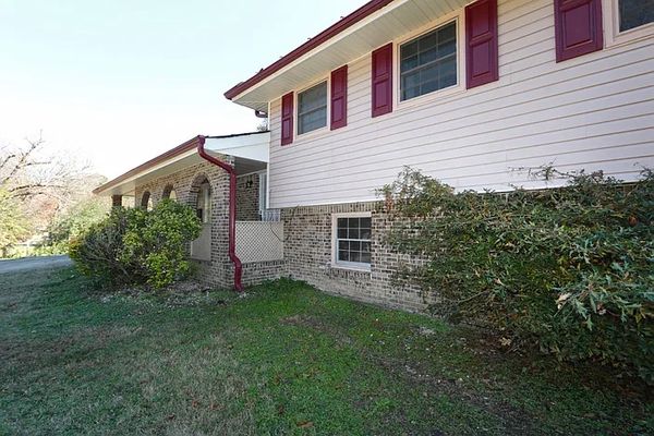 Leisure Ln, College Park, GA listing photo