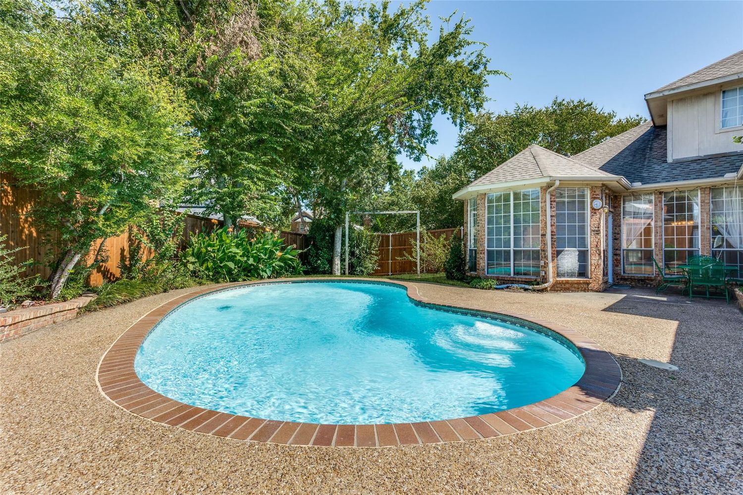 Lakepointe Ave, Rowlett TX 75088 on Alcove