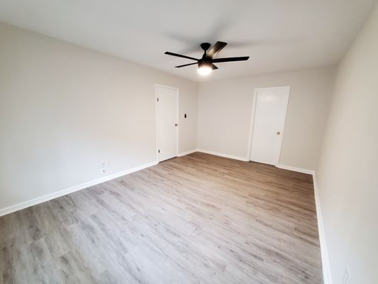 Henslowe Dr, Raleigh, NC listing photo