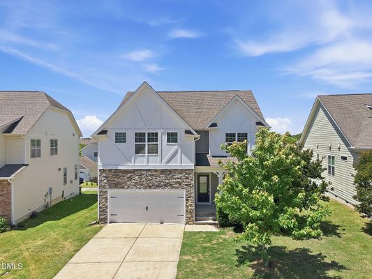 Plott Hound Ln listing photo