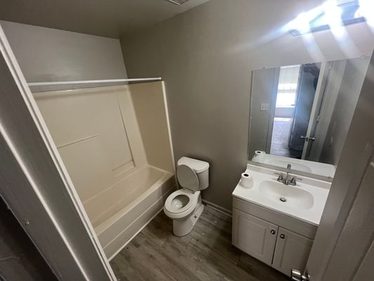 Beck St listing photo