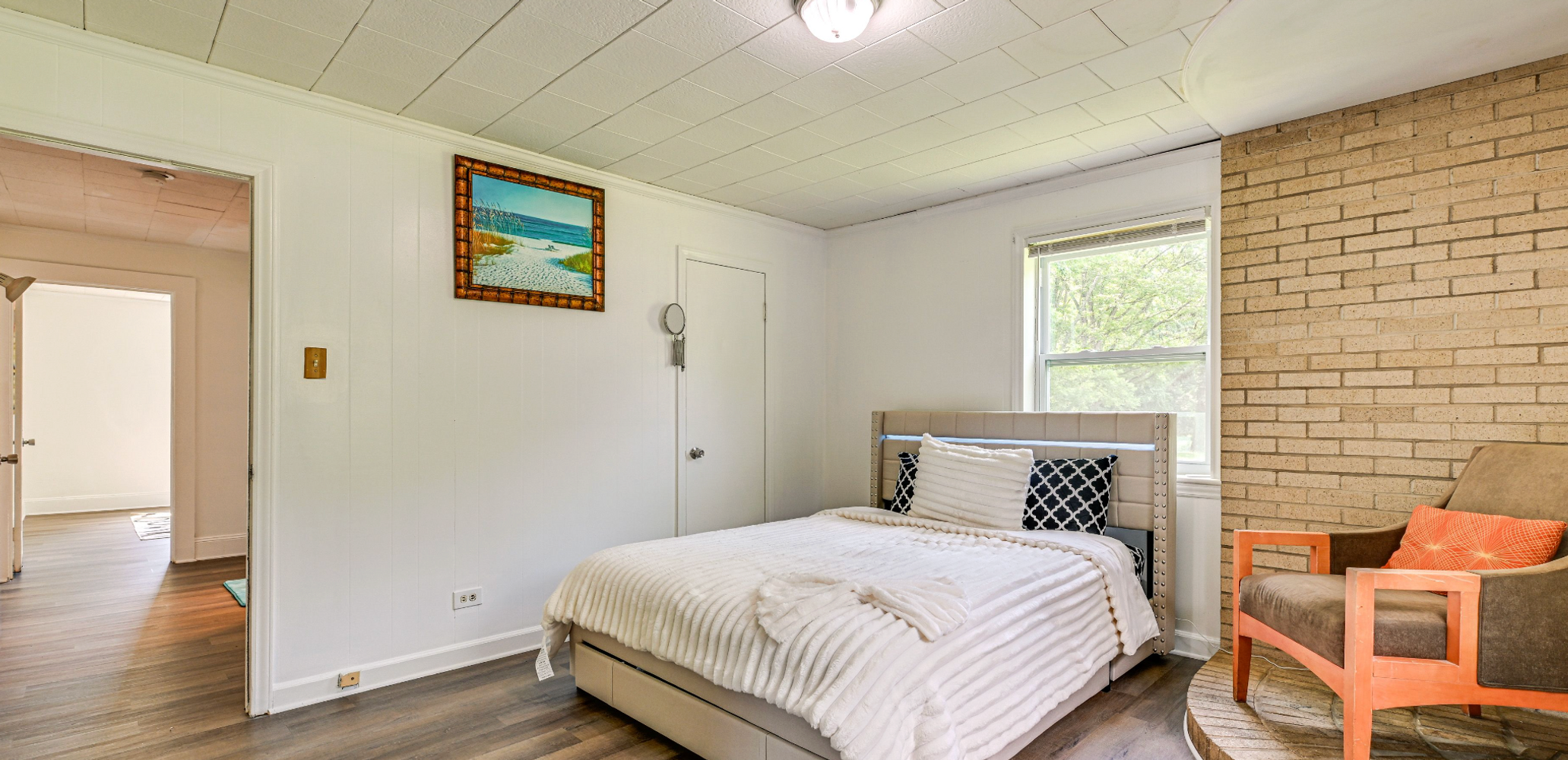 Austin Dr, Charlotte NC 28213 on Alcove