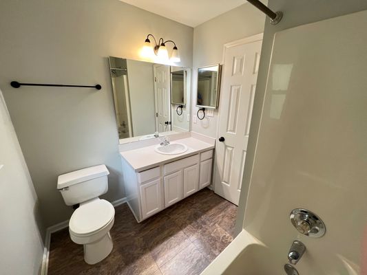 Kingsmill Rd listing photo