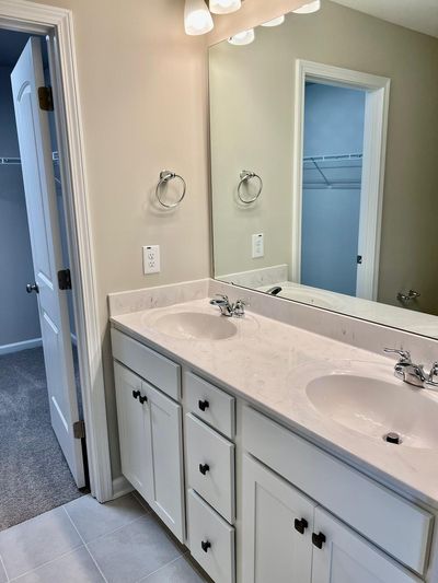 Slippery Elm Dr, Raleigh, NC listing photo