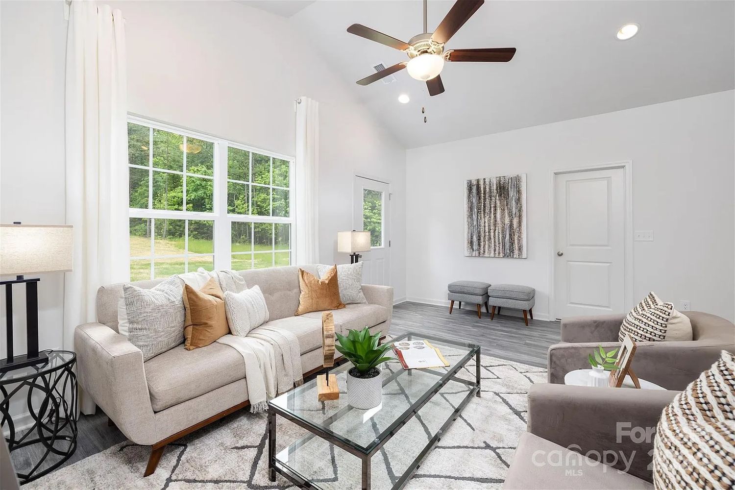 Oakwood Rd, Charlotte NC 28269 on Alcove