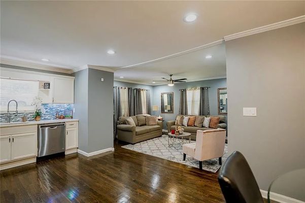 Browns Mill Rd Se listing photo