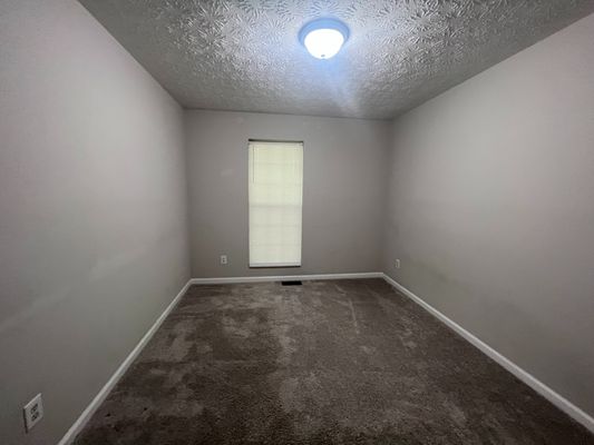 Waldrop Ln listing photo