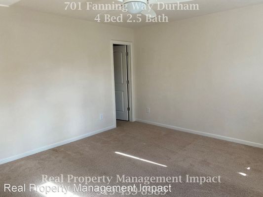 Fanning Way, Durham, NC listing photo