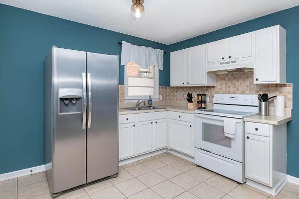 Archdale Dr, Durham, NC listing photo
