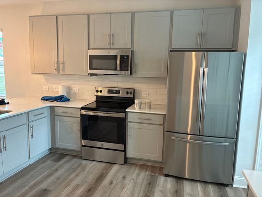 Old Grove Ln listing photo