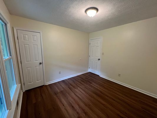 Hillboro Cir Sw listing photo