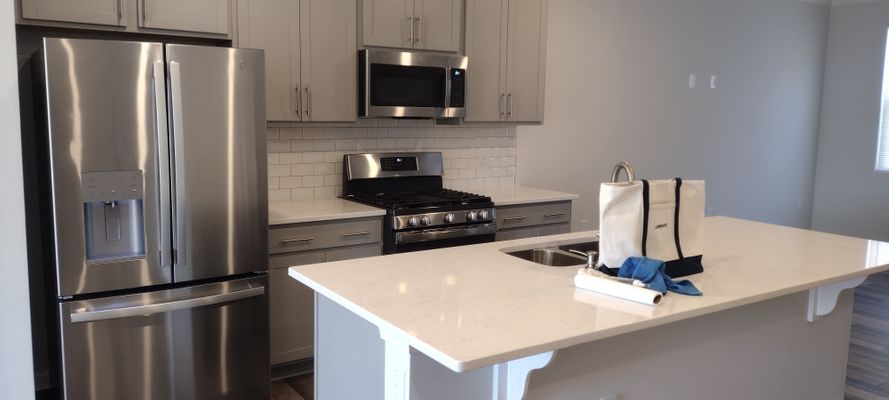 Kipp Ln listing photo