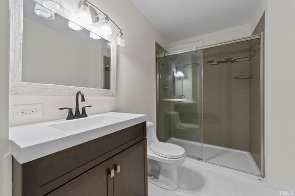 Buckingham Rd listing photo