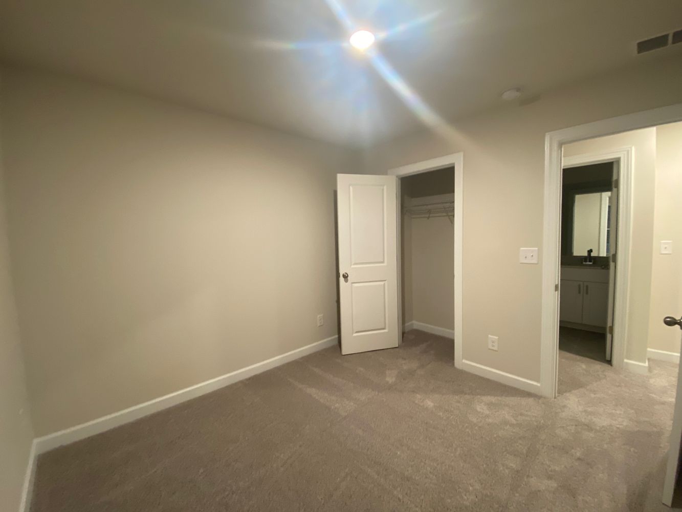 Co-living rooms at Memorial Pkwy, Charlotte NC 28217 on Alcove