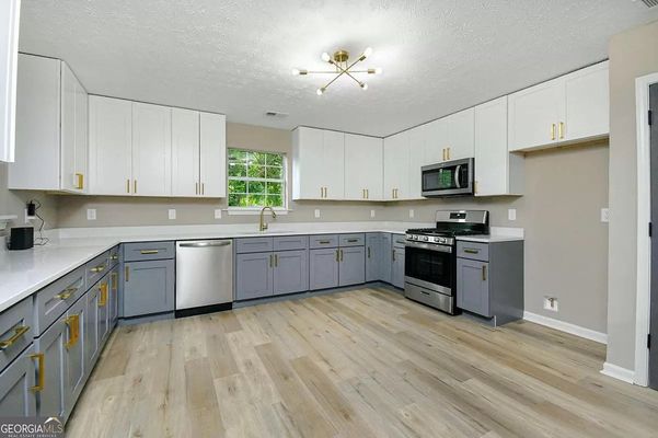 Brown Dr listing photo
