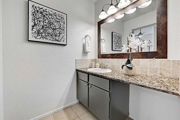 Valley View Rd, Austin, TX listing photo