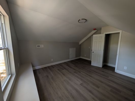 Hart St listing photo