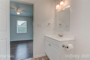 Oakdale Rd, Charlotte NC 28216 on Alcove