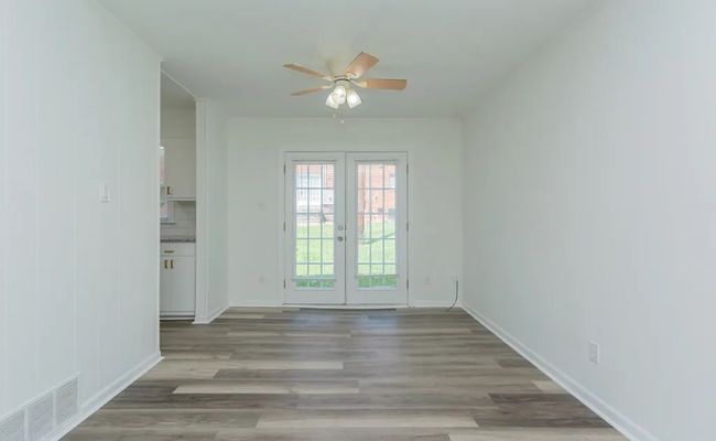 Greenbriar Rd listing photo