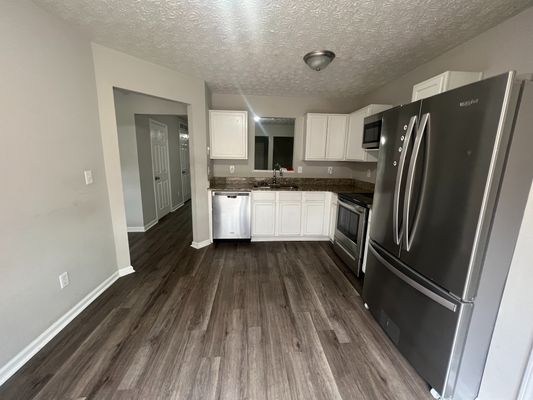 Waldrop Ln listing photo