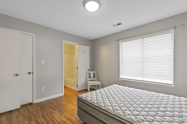 University Ct, Raleigh, NC listing photo