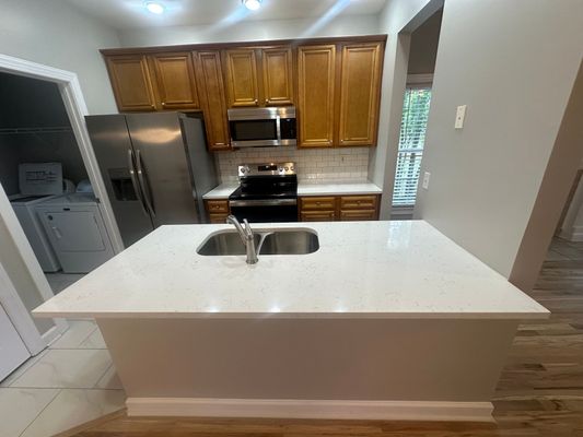Godfrey Dr Nw listing photo