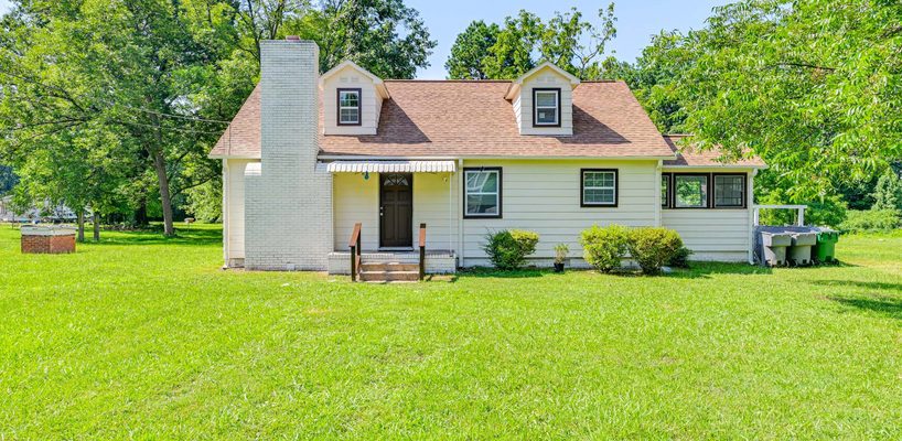 Austin Dr, Charlotte, NC listing photo