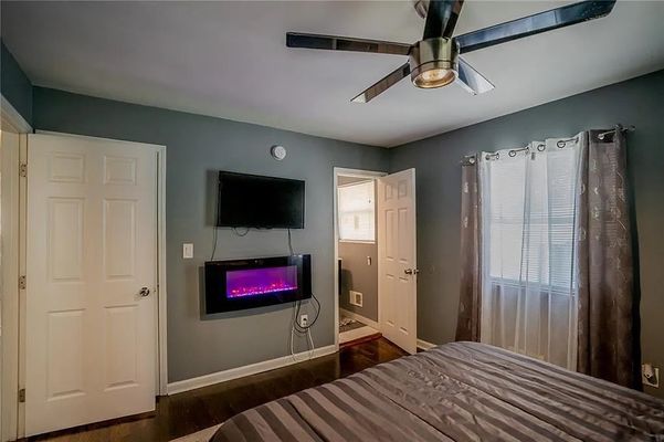Browns Mill Rd Se listing photo