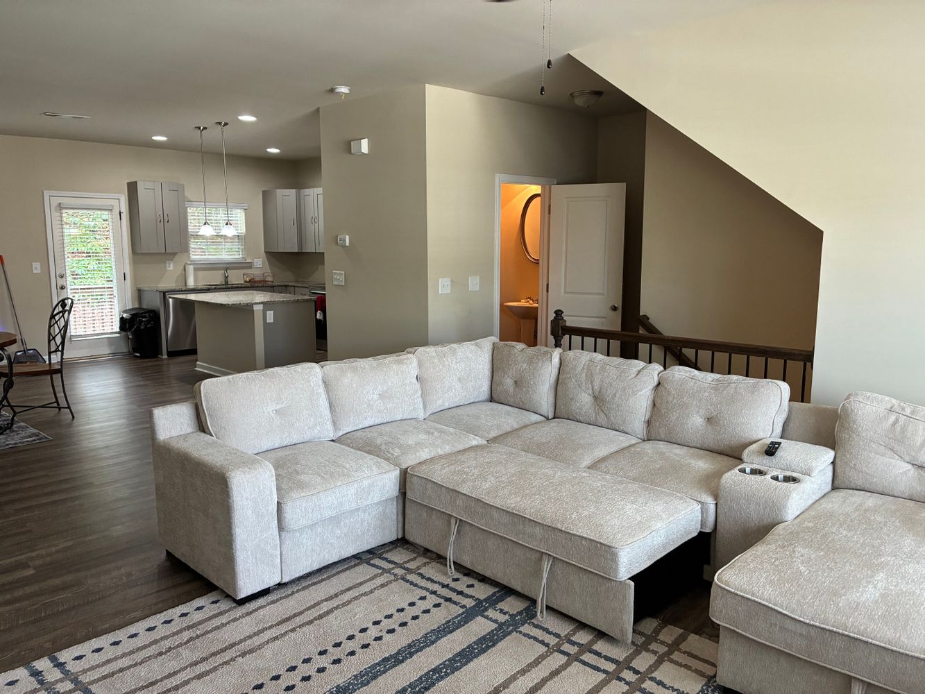 Chatham Ridge Dr, Buford 30518 on Alcove