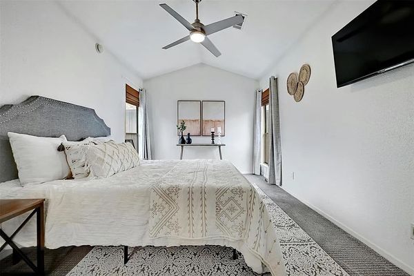 Valley View Rd, Austin, TX listing photo