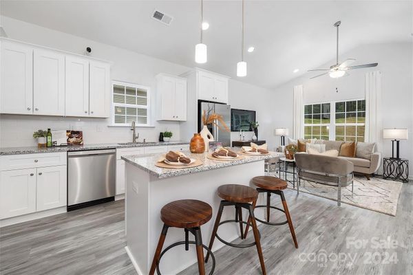 Oakwood Rd, Charlotte, NC listing photo