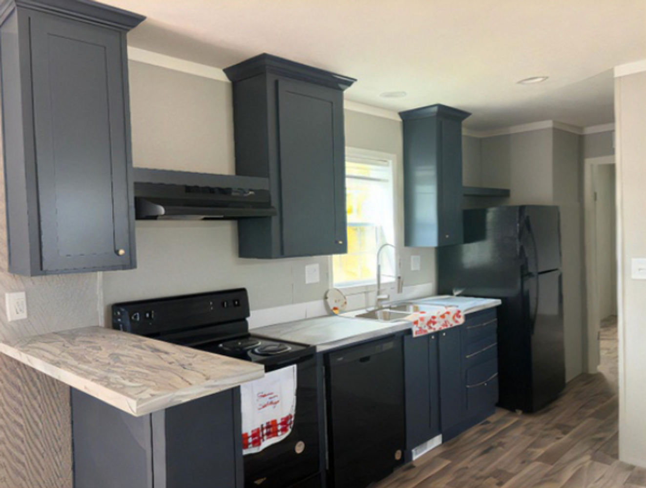 Lee Hy Dr, Kernersville 27284 on Alcove