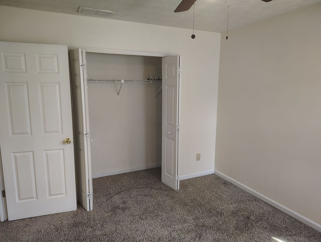 Co-living rooms at Caloosa Cove SW, Marietta GA 30008 on Alcove