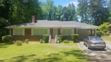 Tuckawanna Dr SW, Atlanta GA 30311 on Alcove