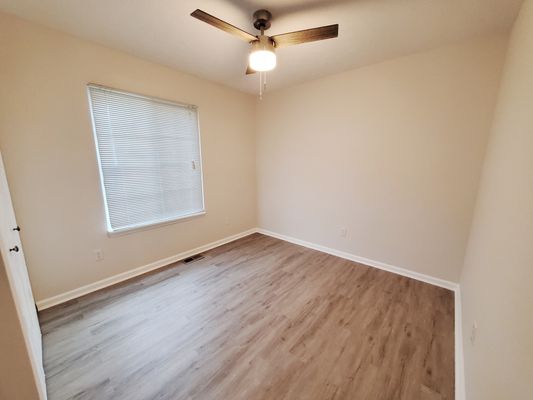 Henslowe Dr, Raleigh, NC listing photo