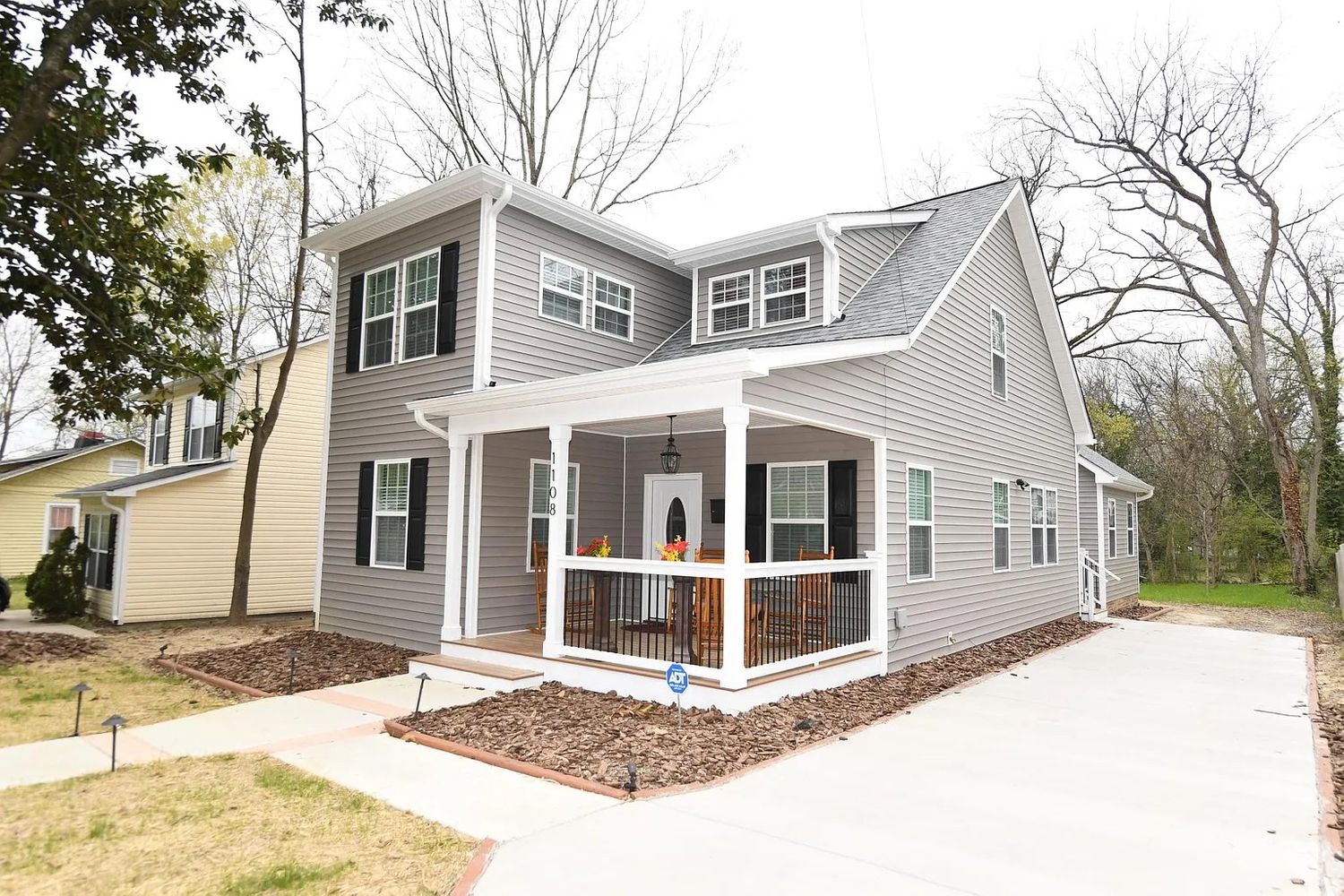 S Person St, Raleigh 27601 on Alcove