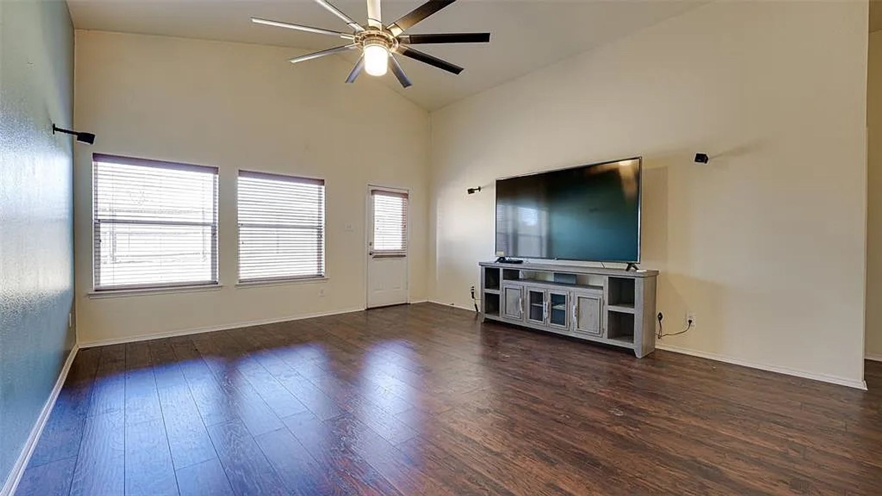 Winterberry Ln, Little Elm TX 75068 on Alcove